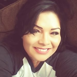 Meet your Posher, Nena